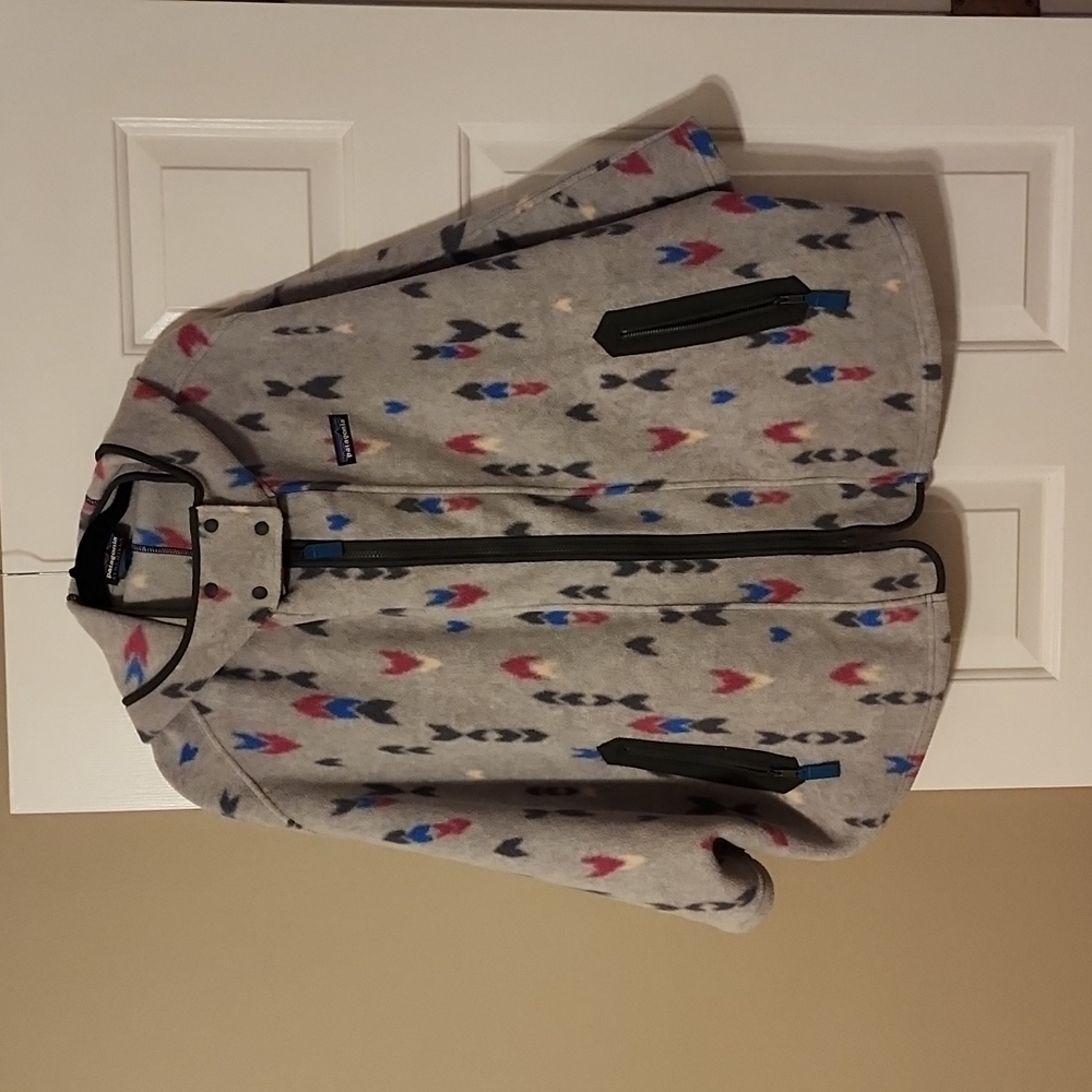 Patagonia Synchilla Poncho - Picture 5 of 10